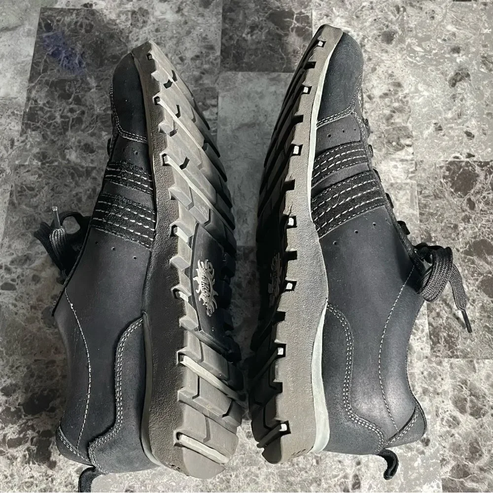 SKECHERS SHOES